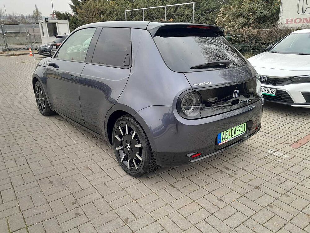 Honda E ADVANCE 17 ADVANCE 17