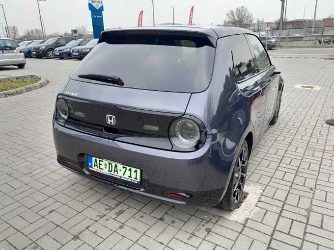 Honda E ADVANCE 17 ADVANCE 17