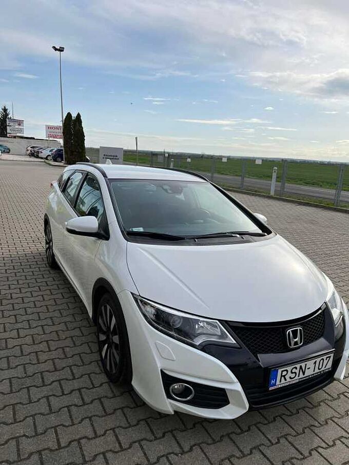 Honda Civic Tourer 1.6 Elegance 6MT