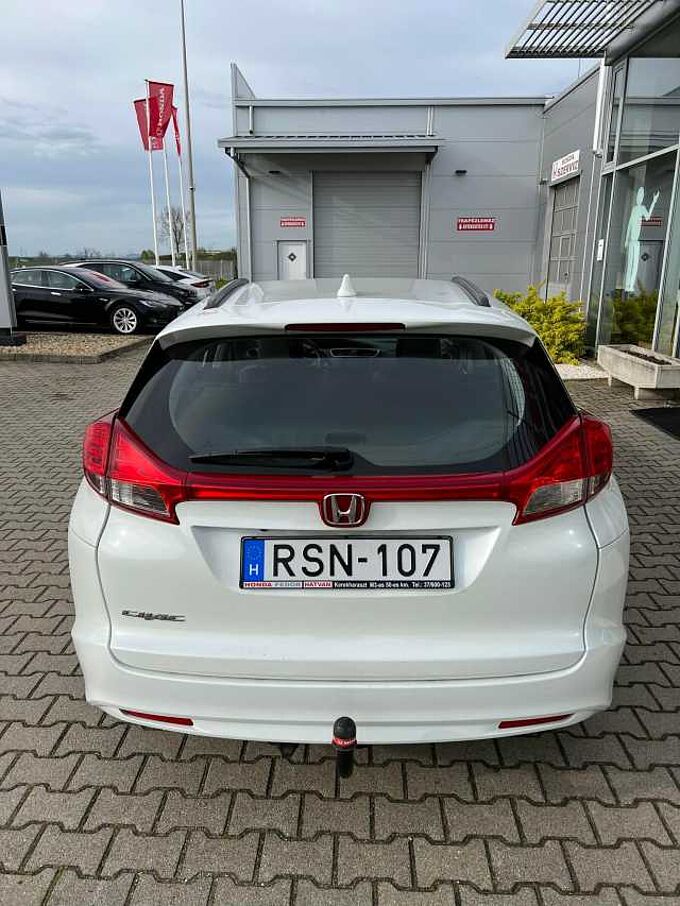 Honda Civic Tourer 1.6 Elegance 6MT